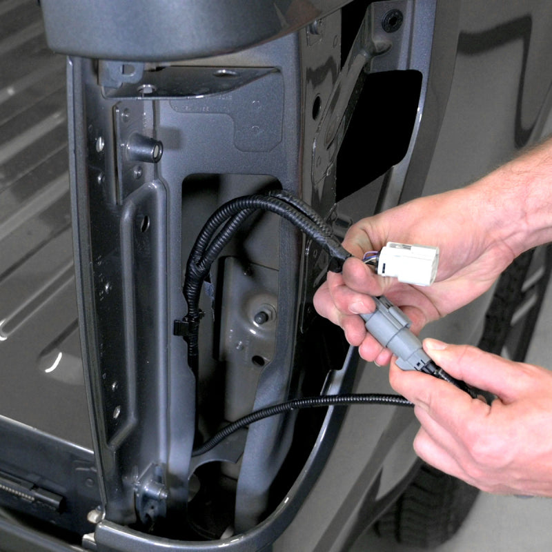 Putco 23-24 Ford SuperDuty F-250 60In Direct Fit Blade Kit Tailgate Bars w/ LED Taillamps