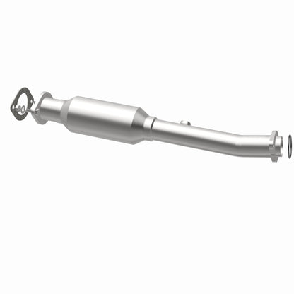 MagnaFlow 2004 Nissan Titan 5.6L Direct Fit Converter