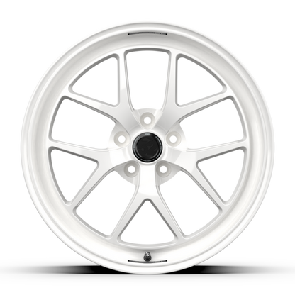 fifteen52 Sector RSR 19x9.5 5x114.3 38mm ET 73.1mm Center Bore Rally White