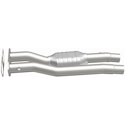 MagnaFlow 96-99 Chevy C2500 Suburban 7.4L Direct Fit Converter