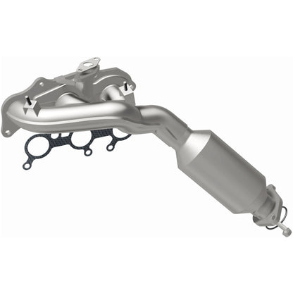 Magnaflow 2013 FJ Cruiser V6 4 OEM Manifold Direct Fit Converter