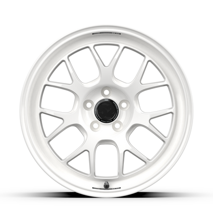 fifteen52 Apex RSR 18x8.5 5x108 42mm ET 63.4mm Center Bore Rally White