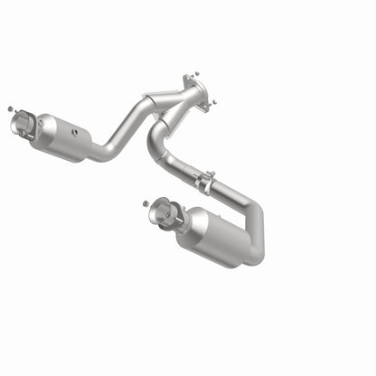 MagnaFlow 19-24 Ram 1500 5.7L OEM Grade Federal/EPA Compliant Direct-Fit Catalytic Converter