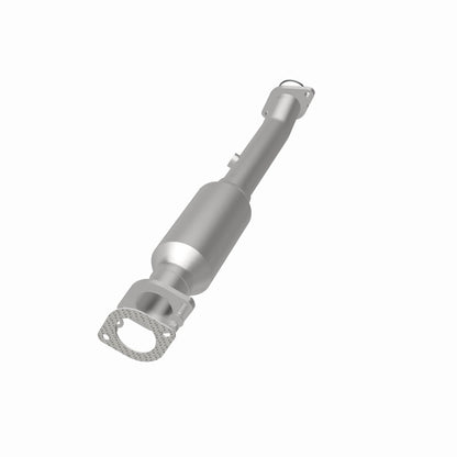 MagnaFlow 2004 Nissan Titan 5.6L Direct Fit Converter