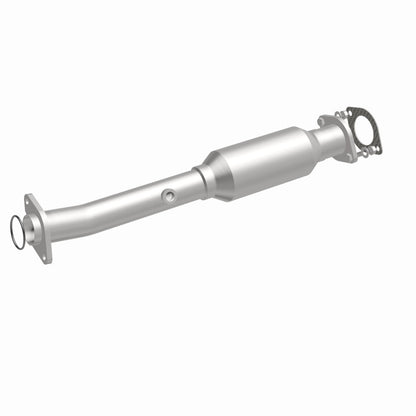 MagnaFlow 2004 Nissan Titan 5.6L Direct Fit Converter