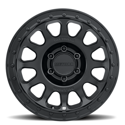 Method MR709 HD Bead Grip 18x 9in / ET12 / 8x6.5 BP / 121.3mm Bore - Black Wheel