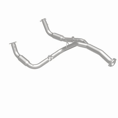 MagnaFlow 11-15 Chevrolet Silverado 2500 HD 6.0L Direct Fit Converter