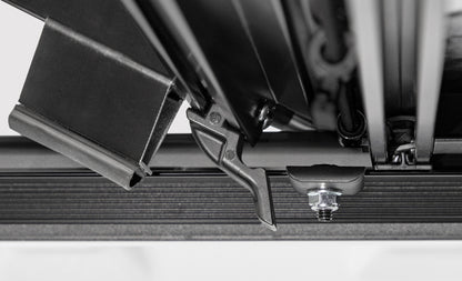 Access LOMAX Tri-Fold 16-23 Toyota Tacoma 5ft Bed