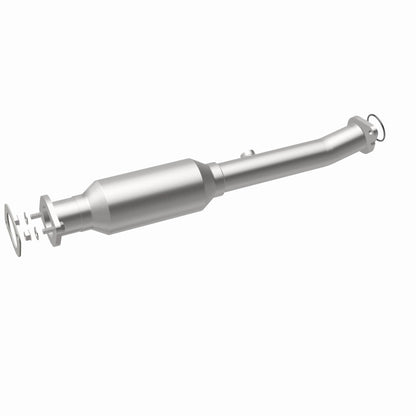 MagnaFlow 2004 Nissan Titan 5.6L Direct Fit Converter