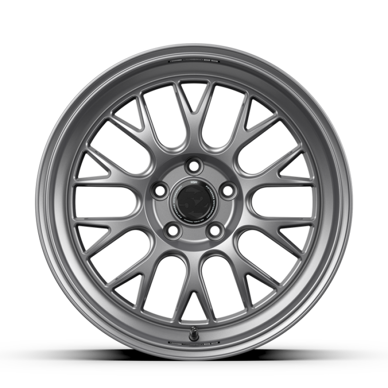 fifteen52 Holeshot RSR 18x9.5 5x114.3 38mm ET 73.1mm Center Bore Matte Titanium