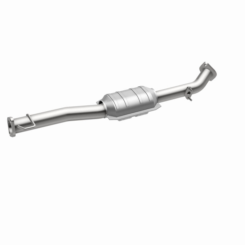 MagnaFlow Direct Fit Catalytic Converter 98-00 Toyota RAV4 2.0L