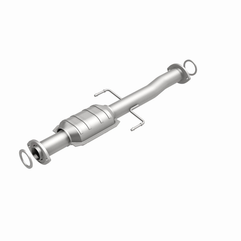 MagnaFlow Direct Fit Catalytic Converter 02-04 Toyota Tacoma 2.7L Rear