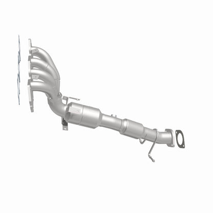 MagnaFlow Direct Fit Catalytic Converter 04-05 Mazda 3 2.3L Manifold