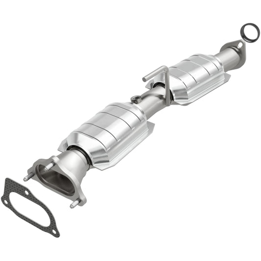 MagnaFlow Direct Fit Catalytic Converter 2001-05 Explorer 4.0L Sport Trac Rear Section