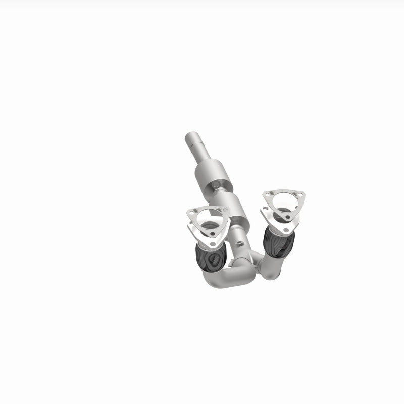 MagnaFlow Direct Fit Catalytic Converter 02-05 Golf 2.8L Underbody