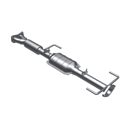 MagnaFlow Direct Fit Catalytic Converter Previa 95-96 2.4L