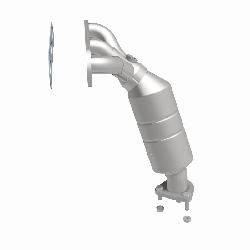 MagnaFlow Direct Fit Catalytic Converter 04-05 Suz Verona2.5 Manifold Rear