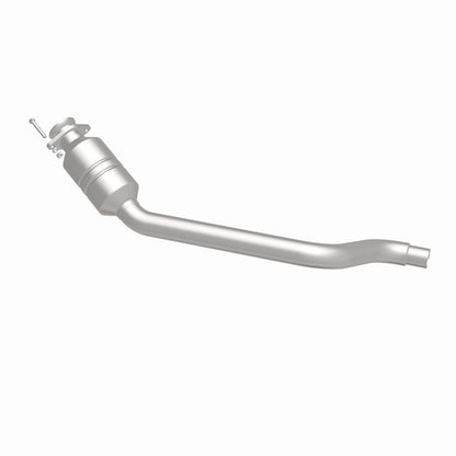 MagnaFlow Direct Fit Catalytic Converter 10-12 Jaguar XF 5.0L