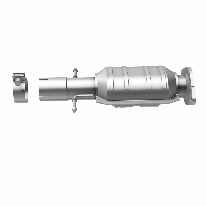 MagnaFlow Direct Fit Catalytic Converter 09-11 Chevy Malibu 3.6L