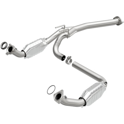 MagnaFlow Direct Fit Catalytic Converter Chevy Express 4.3L/5.4L