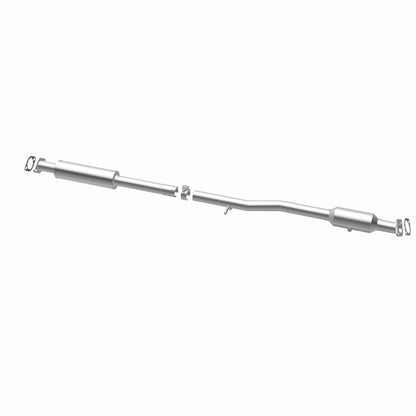 MagnaFlow Direct Fit Catalytic Converter OEM 14-15 Hyundai Tucson 2.0L Underbody