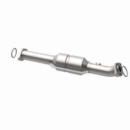 MagnaFlow Direct Fit Catalytic Converter 05-09 Toyota Tacoma 4.0L P/S Rear