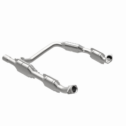 MagnaFlow Direct Fit Catalytic Converter Ford E350 Van 06 5.4L OEM