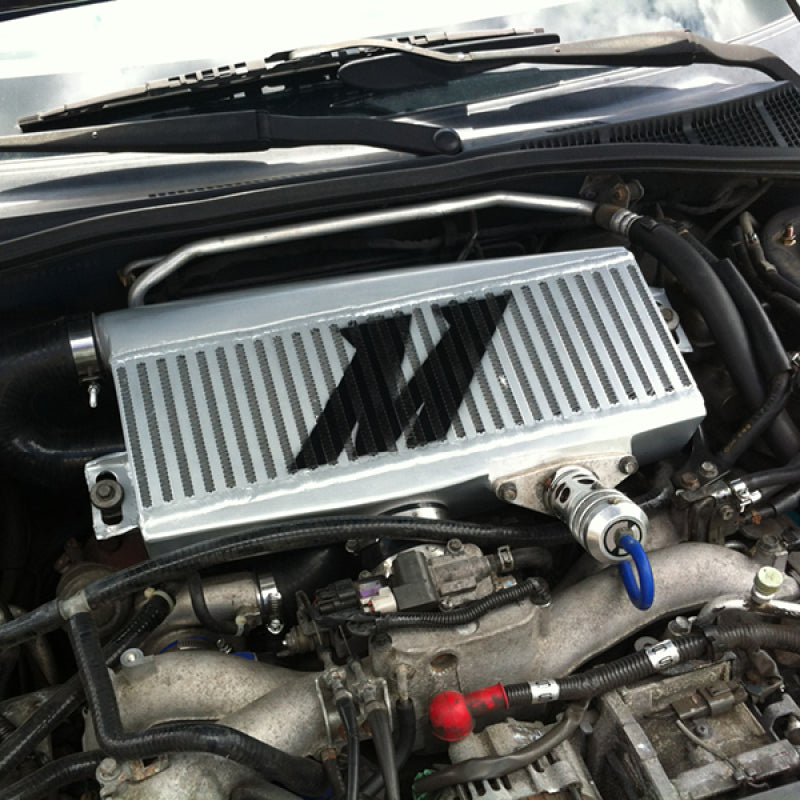 Mishimoto Subaru 02-07 WRX/04-07 STi Top-Mount Intercooler Kit - Silver/Black Hoses - Not For iRHD