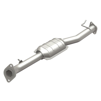 MagnaFlow Direct Fit Catalytic Converter 98-00 Toyota RAV4 2.0L