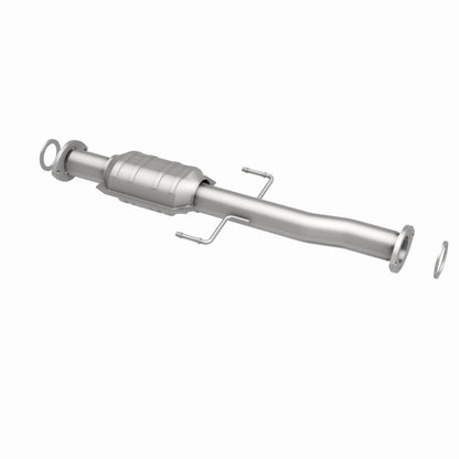 MagnaFlow Direct Fit Catalytic Converter 02-04 Toyota Tacoma 2.7L Rear