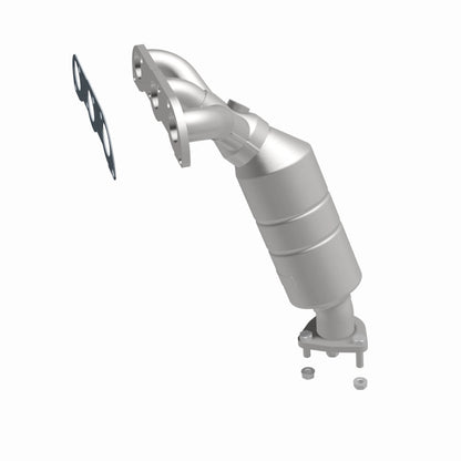 MagnaFlow Direct Fit Catalytic Converter 04-05 Suz Verona2.5 Manifold Rear