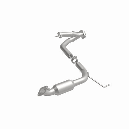 MagnaFlow Direct Fit Catalytic Converter 05-09 Toyota Tacoma 4.0L D/S Rear (49 State)