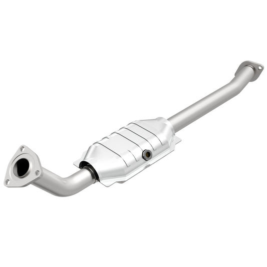 MagnaFlow Direct Fit Catalytic Converter 05-07 Toyota Sequoia 8 4.7L P/S