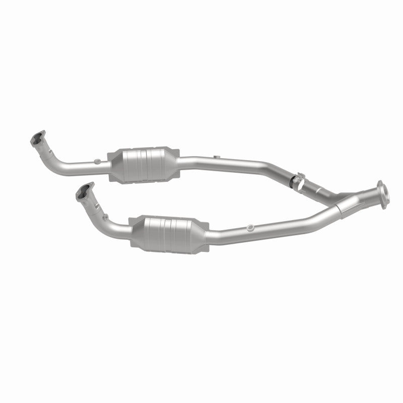MagnaFlow Direct Fit Catalytic Converter 99-04 LR Discovery V8 OEM