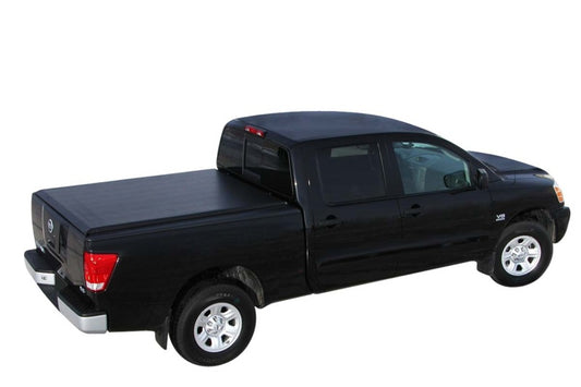 Access Literider 17-19 Nissan Titan 5-1/2ft Bed (Clamps On w/ or w/o Utili-Track) Roll-Up Cover