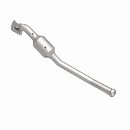 MagnaFlow Direct Fit Catalytic Conv 13-18 Dodge Durango 3.6L V6 / 13-18 Jeep Grand Cherokee 3.6L V6