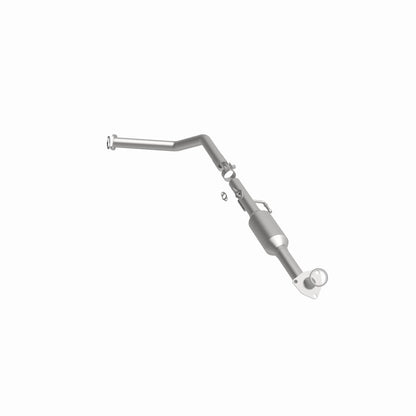 MagnaFlow Direct Fit Catalytic Converter OEM 2001-2004 Toyota Sequoia Underbody