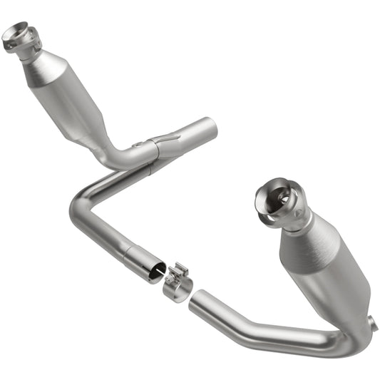 MagnaFlow Direct Fit Catalytic Converter OEM 2004 Dodge Dakota Underbody