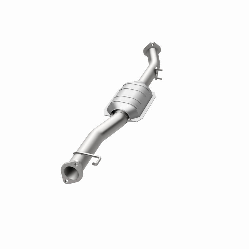MagnaFlow Direct Fit Catalytic Converter 98-00 Toyota RAV4 2.0L