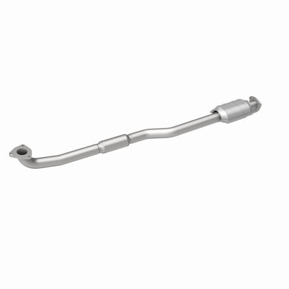 MagnaFlow Direct Fit Catalytic Converter 99-02 Daewoo Leganza 2.2L
