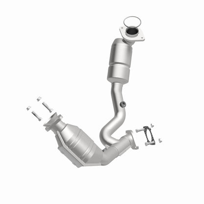 MagnaFlow Direct Fit Catalytic Converter 00-03 Ford Taurus 3.0L