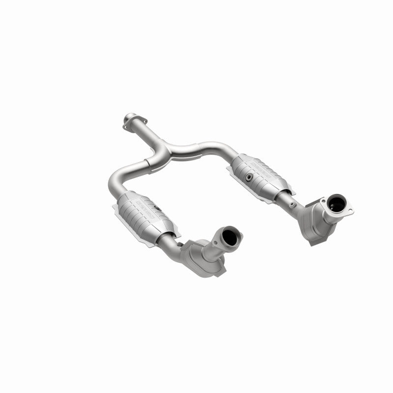 MagnaFlow Direct Fit Catalytic Converter 2003 Ford Mustang 3.8L