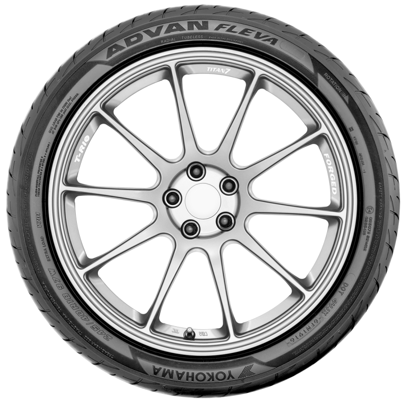 Yokohama Advan Fleva V701 Tire - 205/40R18 86W