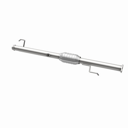 MagnaFlow Direct Fit Catalytic Converter 00-04 Tundra 3.4L Rear