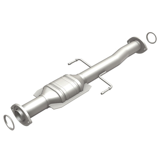 MagnaFlow Direct Fit Catalytic Converter 02-03 Toyota Tacoma 2.4L