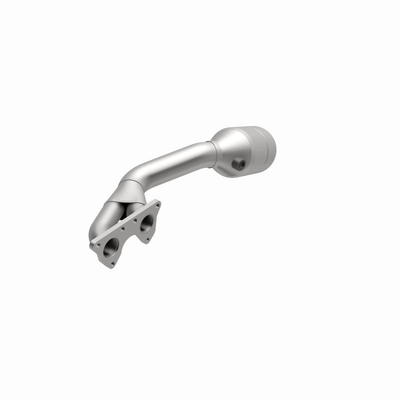 MagnaFlow Direct Fit Catalytic Converter 07-10 Audi S6 5.2L Passenger Rear Manifold