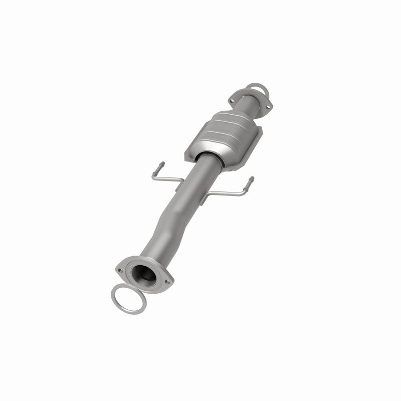 MagnaFlow Direct Fit Catalytic Converter 02-04 Toyota Tacoma 2.7L Rear