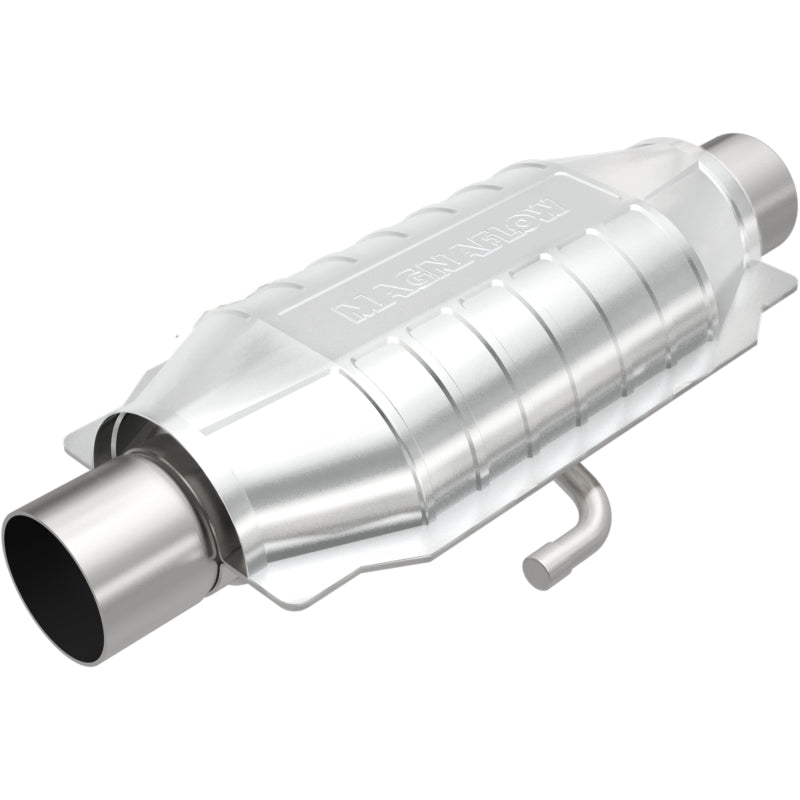 MagnaFlow Universal Catalytic Converter 2.25in Inlet/Outlet Center/Center Oval