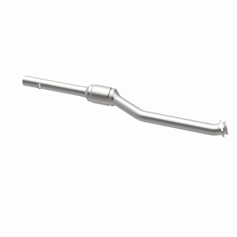 MagnaFlow Direct Fit Catalytic Converter 99-00 BMW 540i 4.4L PS Rear