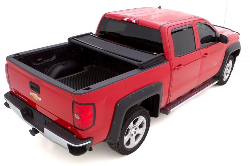 Lund 07-17 Toyota Tundra (5.5ft. Bed) Genesis Elite Tri-Fold Tonneau Cover - Black